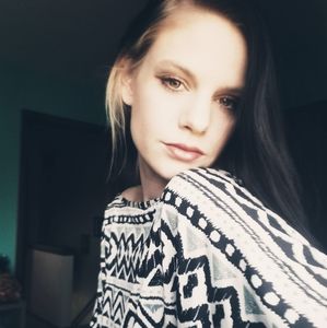 Meet your Posher, Kelsie